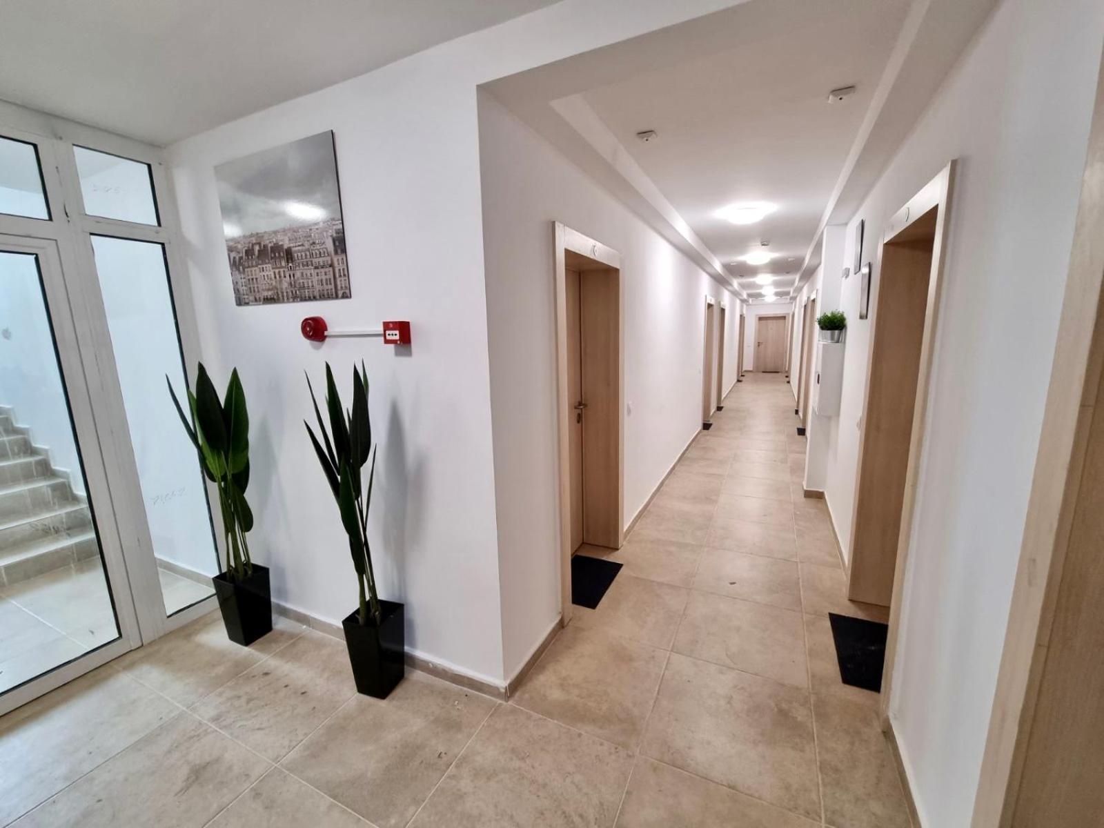 Best Family Apartments & Private Parking Sofia Esterno foto